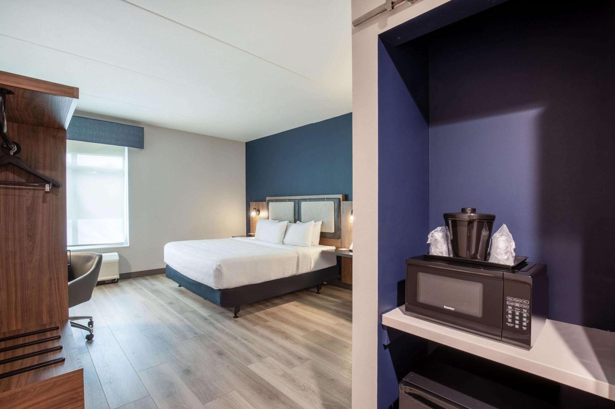 La Quinta Inn & Suites By Wyndham Chattanooga Downtown/South Eksteriør billede