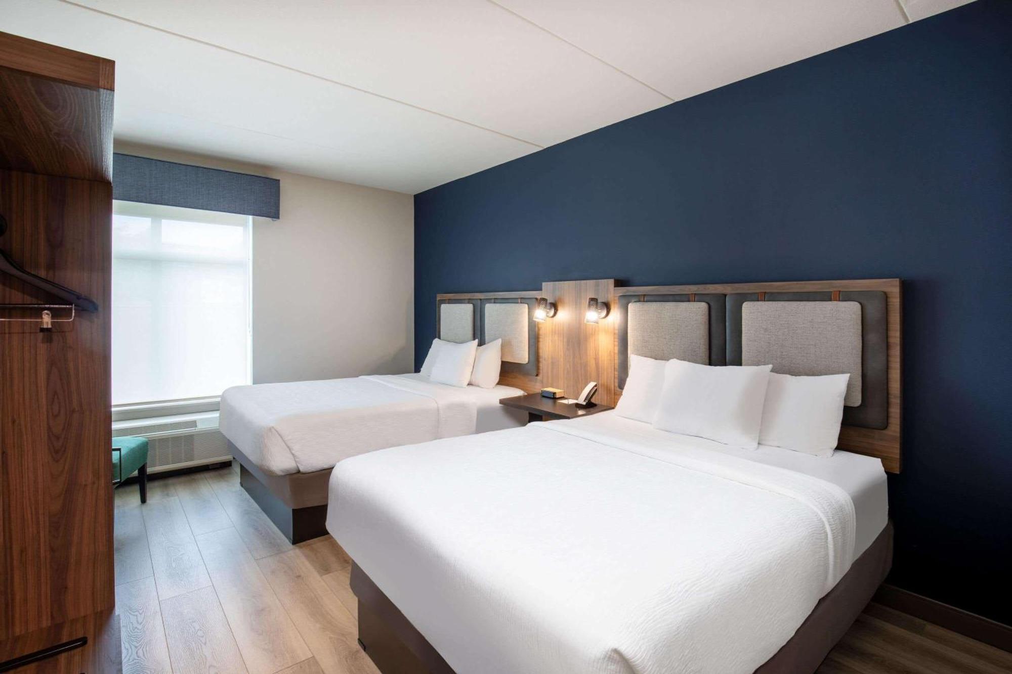 La Quinta Inn & Suites By Wyndham Chattanooga Downtown/South Eksteriør billede